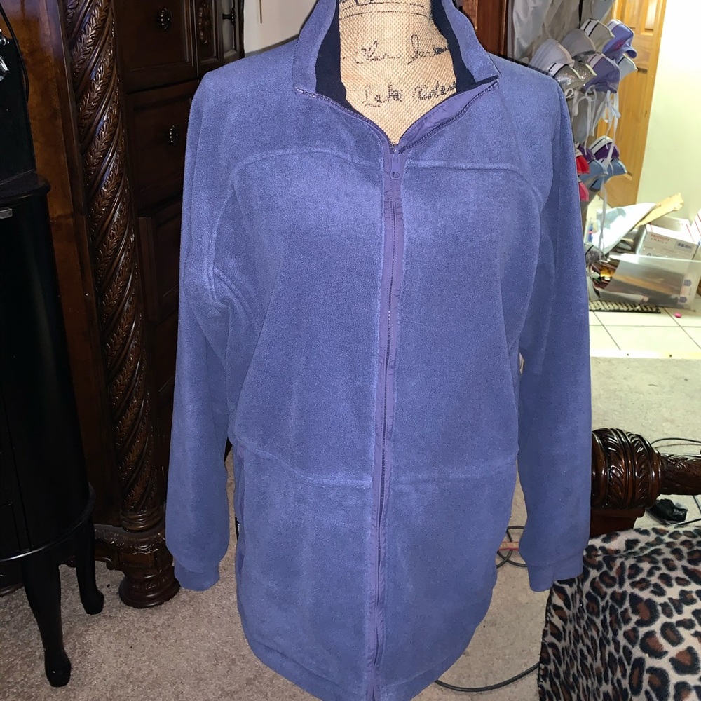 NICE AND WARM WOMENS BLUE COLUMBIA JACKET SIZE XL